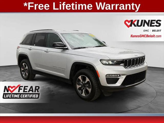 2024 Jeep Grand Cherokee Base for sale in Beloit, WI