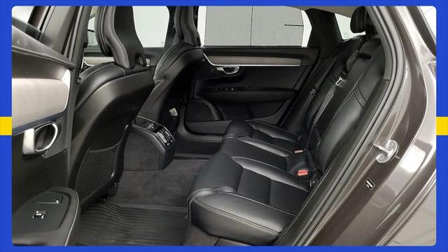 2023 Volvo S90 B6 Ultimate