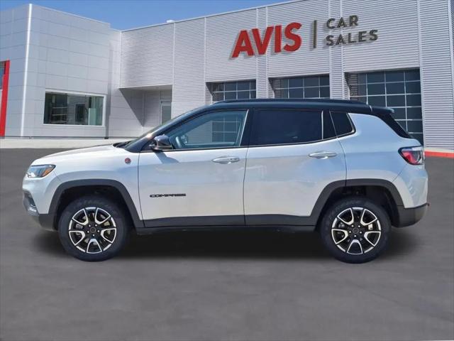 2025 Jeep Compass Trailhawk 4x4