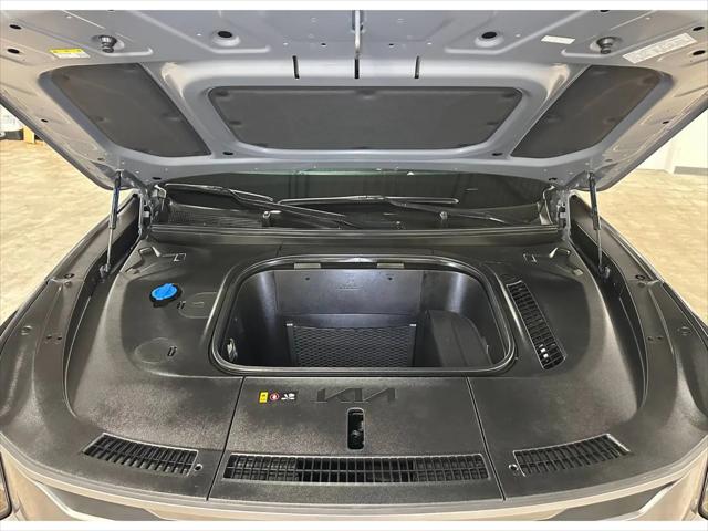 2024 Kia EV9 Light Long Range