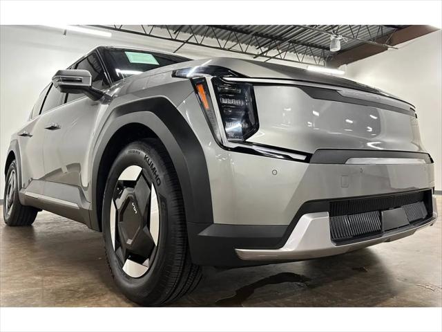 2024 Kia EV9 Light Long Range