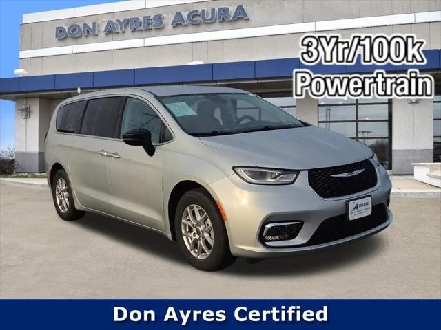 2024 Chrysler Pacifica Touring L for sale in Fort Wayne, IN