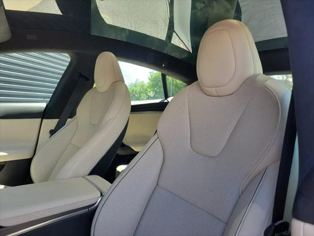 2022 Tesla Model S Plaid Tri Motor All-Wheel Drive