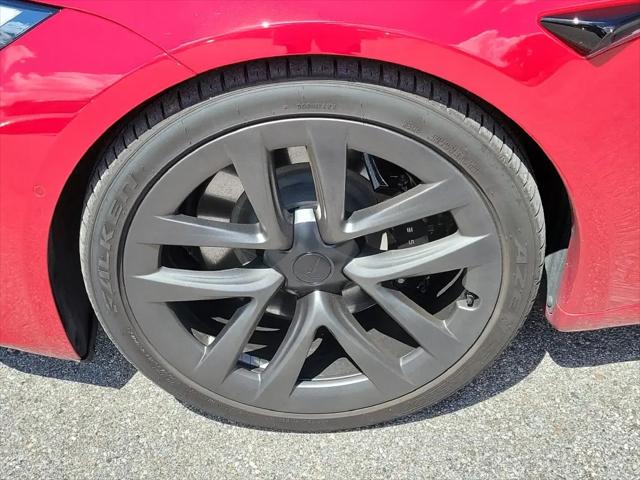 2022 Tesla Model S Plaid Tri Motor All-Wheel Drive