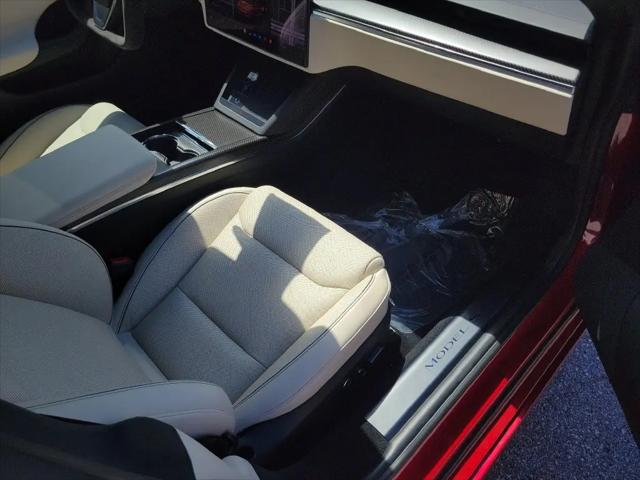 2022 Tesla Model S Plaid Tri Motor All-Wheel Drive