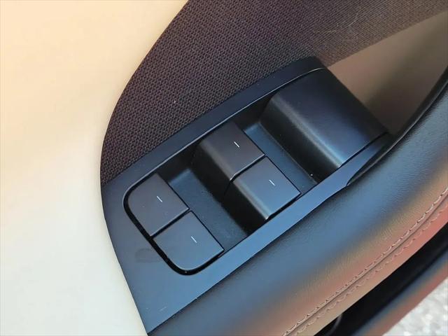 2022 Tesla Model S Plaid Tri Motor All-Wheel Drive