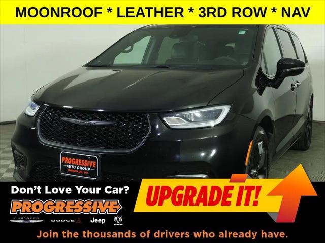 2025 Chrysler Pacifica Limited for sale in Massillon, OH