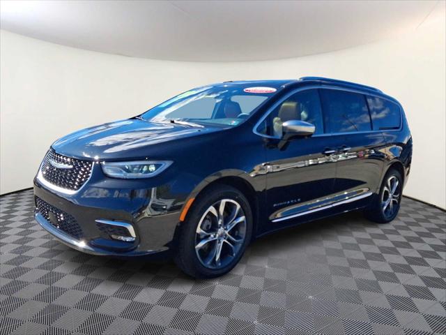 2023 Chrysler Pacifica Pinnacle AWD 2023 Chrysler Pacifica Pinnacle AWD