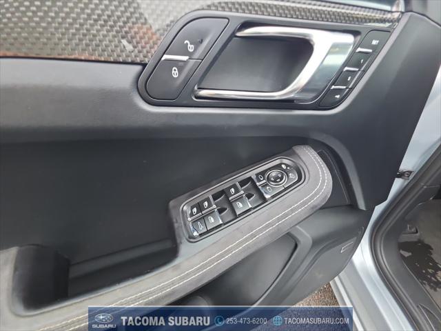 2017 Porsche Macan Turbo