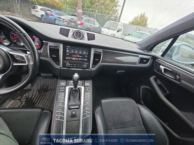 2017 Porsche Macan Turbo