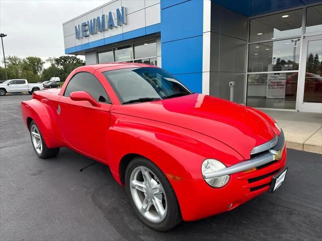 2004 Chevrolet SSR LS Reg Cab 116.0 WB for sale in Cedarburg, WI