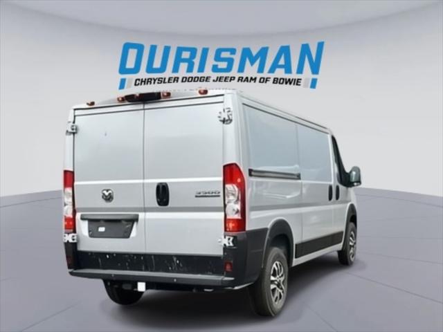2025 RAM ProMaster 3500 Cargo Van SLT Low Roof 136 WB