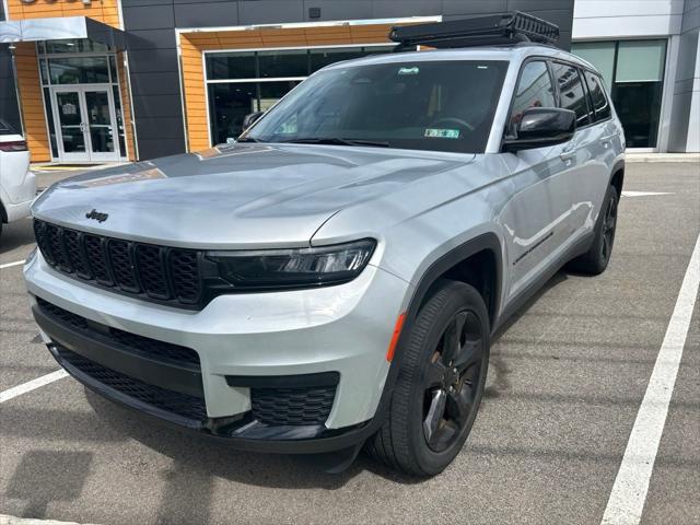 2023 Jeep Grand Cherokee L Altitude 4x4 2023 Jeep Grand Cherokee L Altitude 4x4