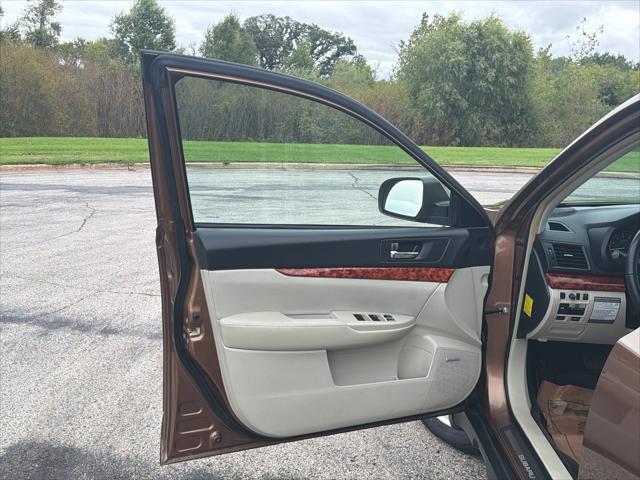 2012 Subaru Outback 2.5i Limited