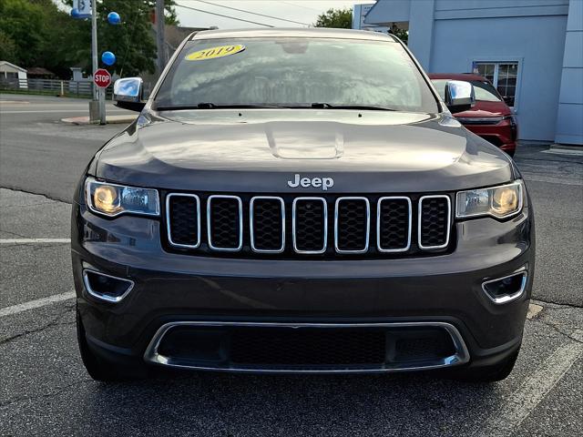 2019 Jeep Grand Cherokee Limited 4x4 2019 Jeep Grand Cherokee Limited 4x4