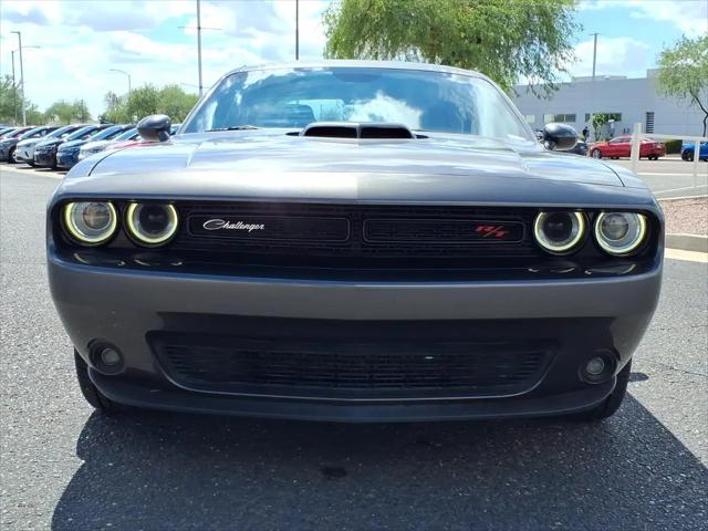 2016 Dodge Challenger R/T Shaker