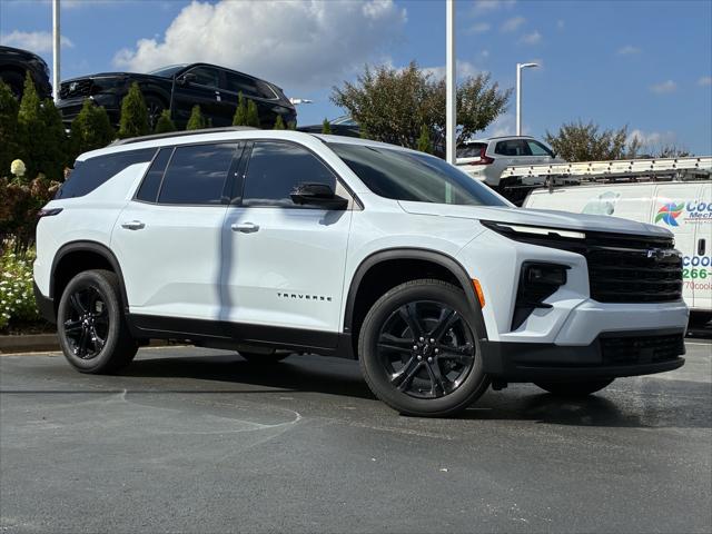 2027 Chevrolet Traverse FWD LT