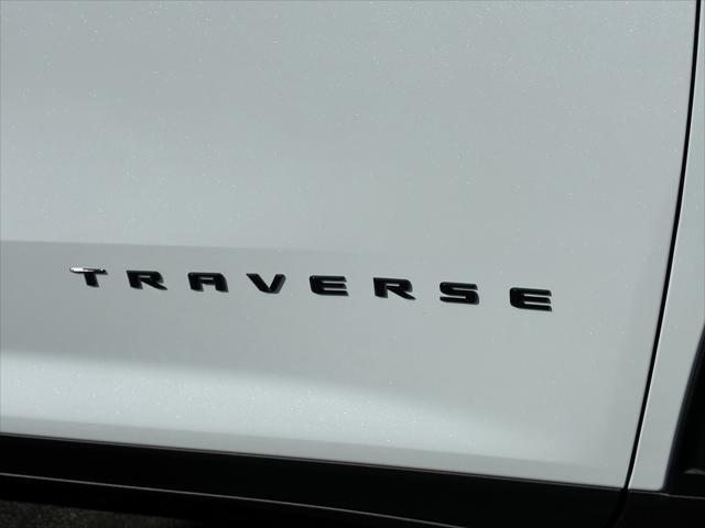 2027 Chevrolet Traverse FWD LT