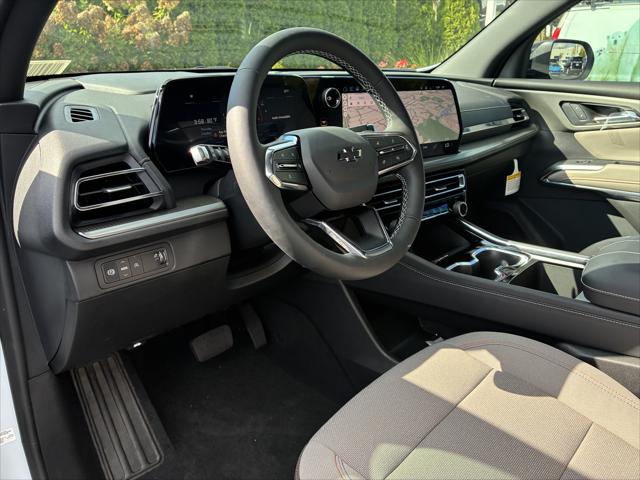 2027 Chevrolet Traverse FWD LT