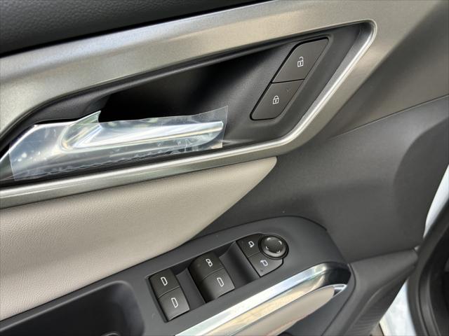 2027 Chevrolet Traverse FWD LT