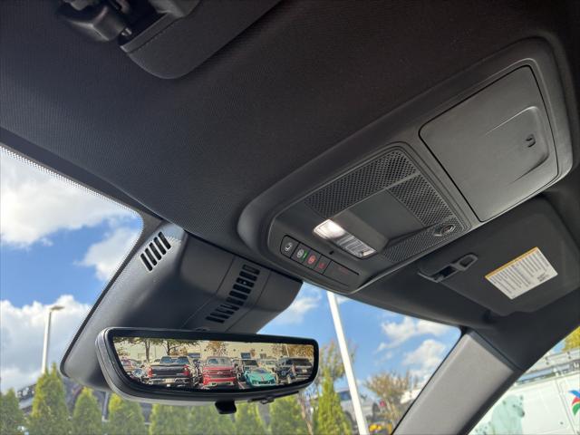 2027 Chevrolet Traverse FWD LT