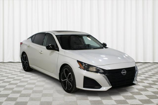 2023 Nissan Altima SR FWD for sale in Wichita, KS