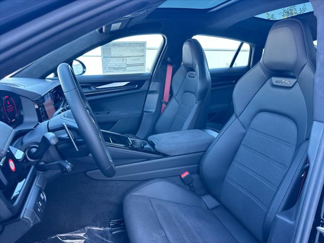 2026 Porsche Panamera GTS