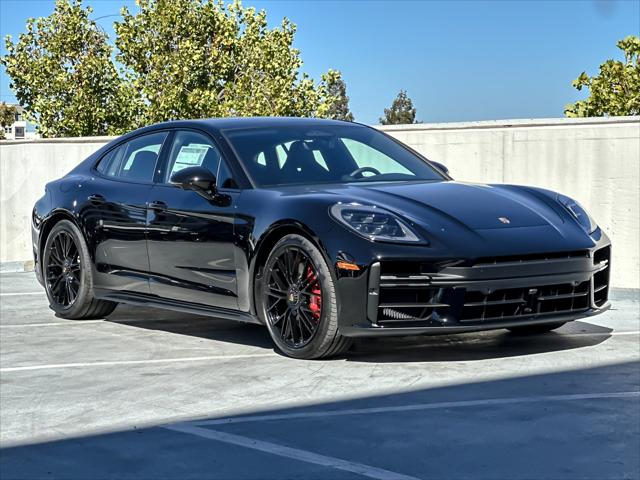 2026 Porsche Panamera GTS