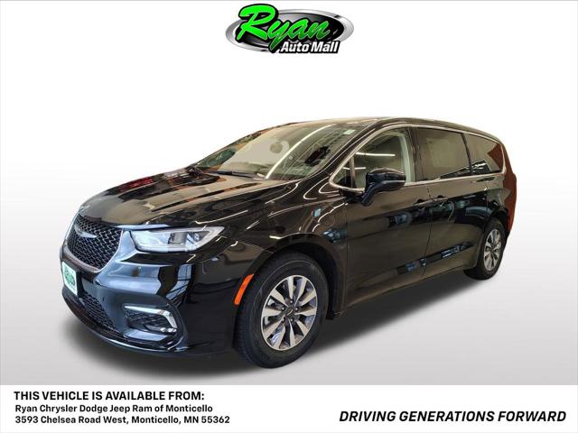 2024 Chrysler Pacifica Hybrid Select for sale in Monticello, MN