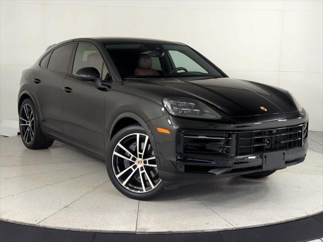 2025 Porsche Cayenne Unknown