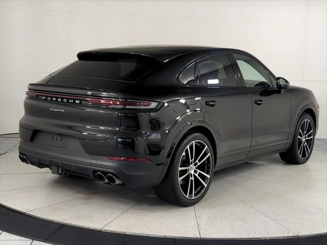 2025 Porsche Cayenne Unknown