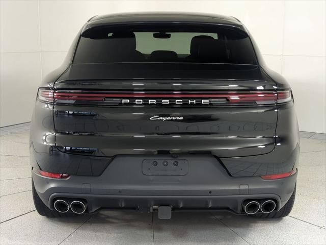 2025 Porsche Cayenne Unknown