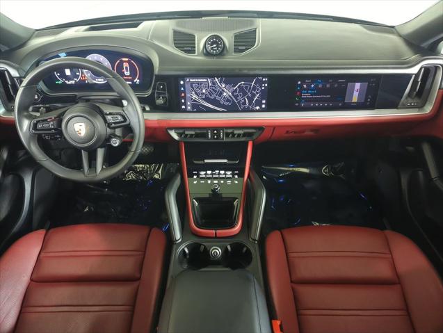 2025 Porsche Cayenne Unknown
