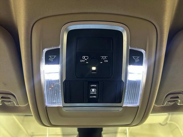 2019 Ram 1500 Laramie Quad Cab 4x4 64 Box