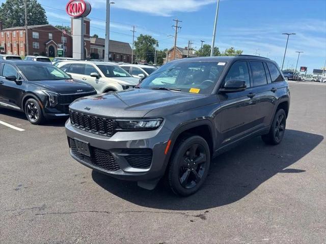2023 Jeep Grand Cherokee Altitude X 4x4 2023 Jeep Grand Cherokee Altitude X 4x4