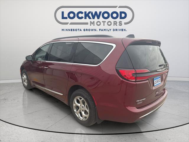 2023 Chrysler Pacifica Limited AWD