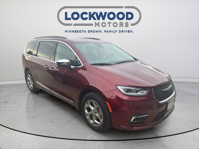 2023 Chrysler Pacifica Limited AWD