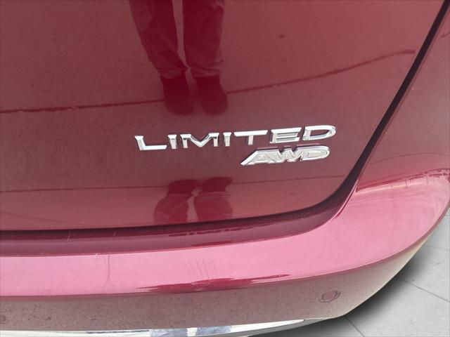 2023 Chrysler Pacifica Limited AWD