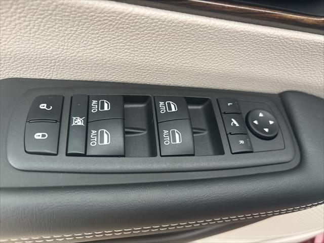 2023 Chrysler Pacifica Limited AWD