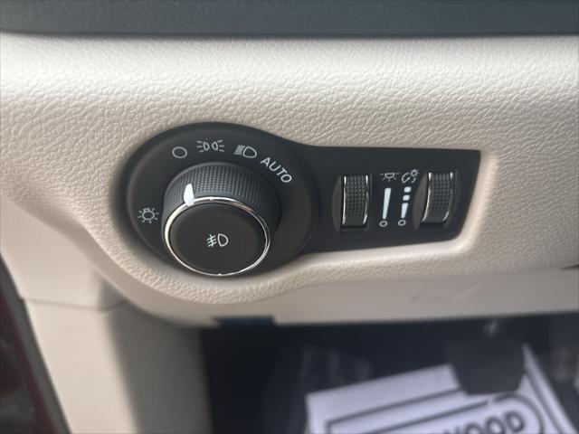 2023 Chrysler Pacifica Limited AWD