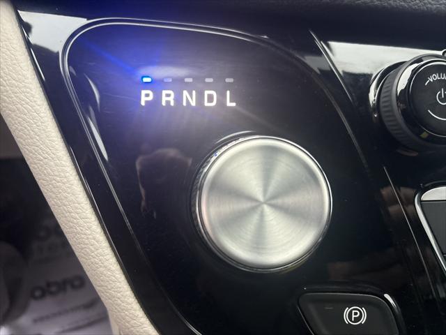2023 Chrysler Pacifica Limited AWD
