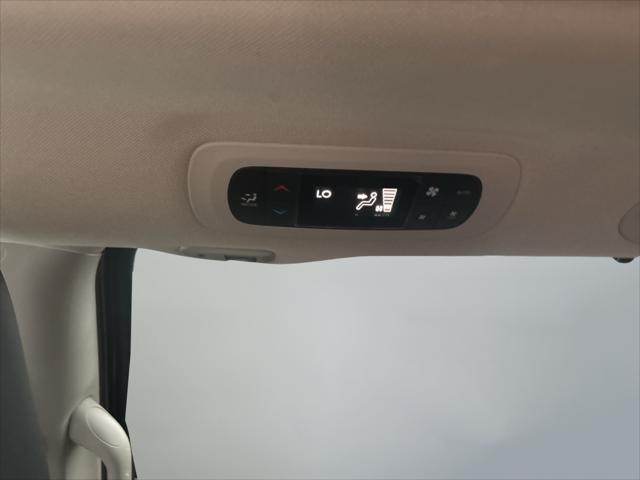 2023 Chrysler Pacifica Limited AWD