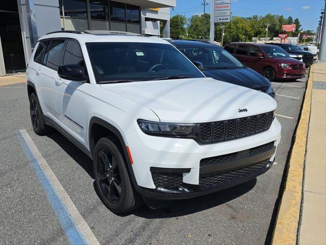 2023 Jeep Grand Cherokee L Altitude 4x4