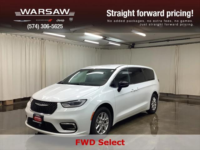 2025 Chrysler Pacifica Select for sale in Warsaw, IN