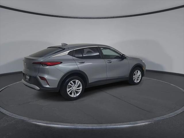 2026 Buick NV Preferred FWD