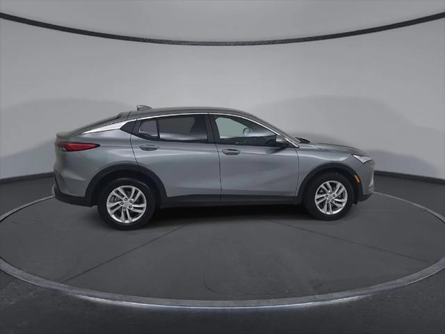 2026 Buick NV Preferred FWD