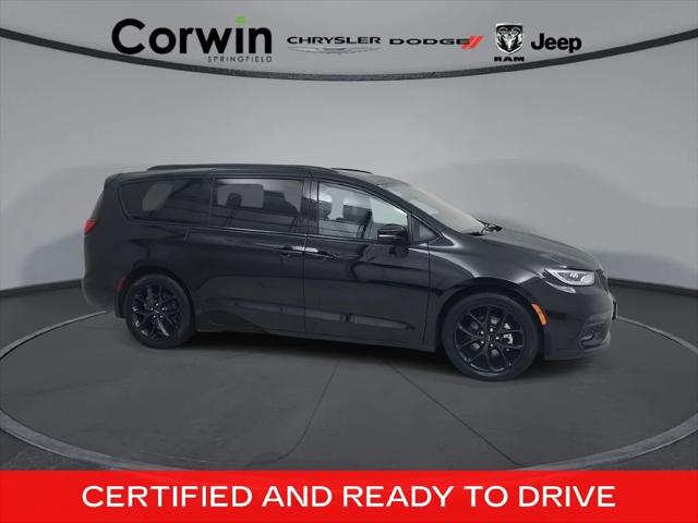 2025 Chrysler Pacifica Limited for sale in Springfield, MO