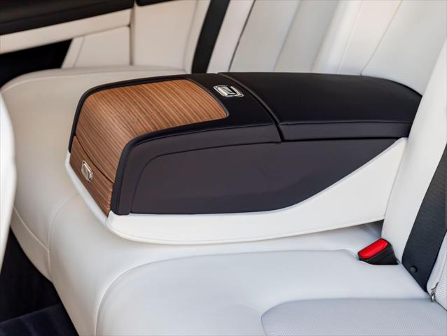 2027 Rolls-Royce Ghost Unknown
