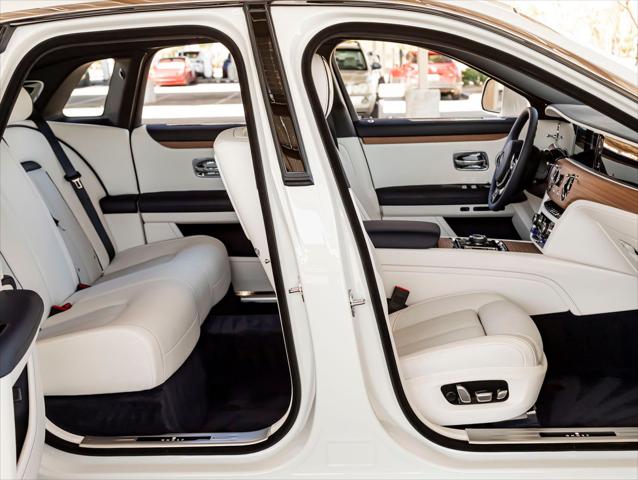 2027 Rolls-Royce Ghost Unknown