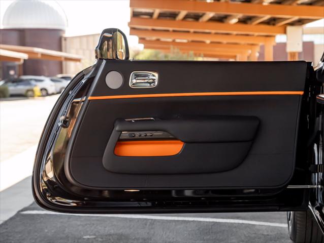 2018 Rolls-Royce Dawn Base
